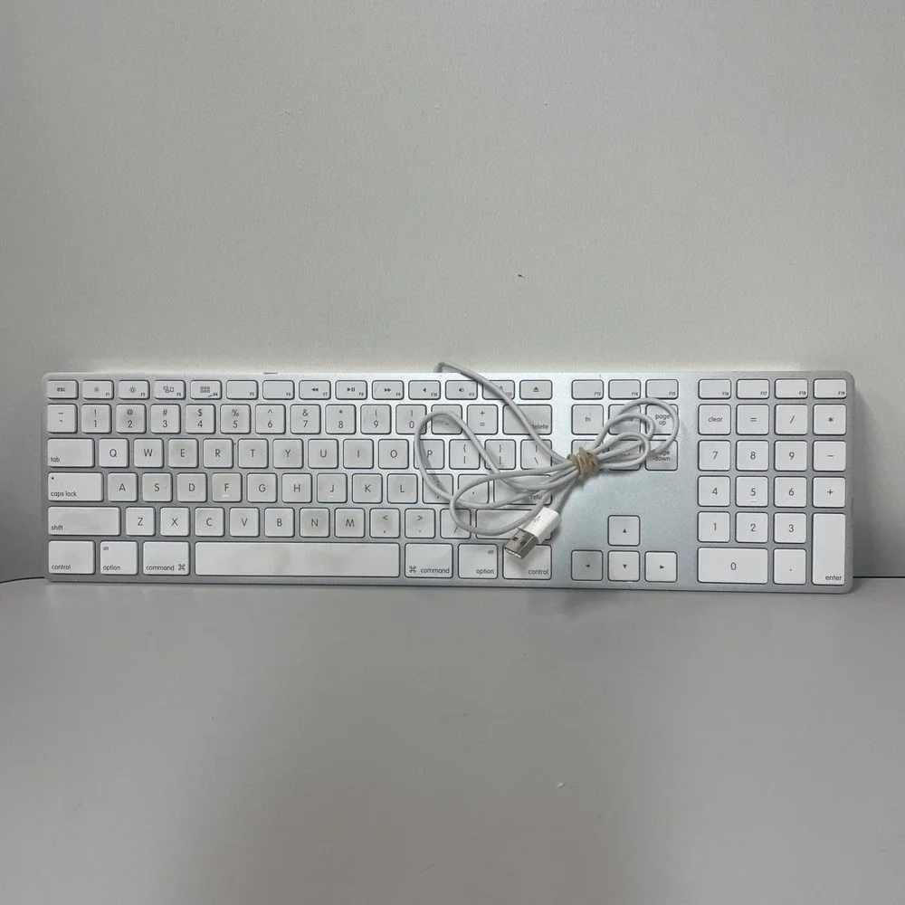 Genuine Apple USB‎ Wired Keyboard A1243 with 10 Key for iMac, Mac Mini, Mac Pro